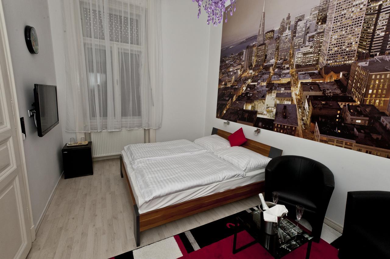 Metropolis Budapest Boutique Hotel Ngoại thất bức ảnh